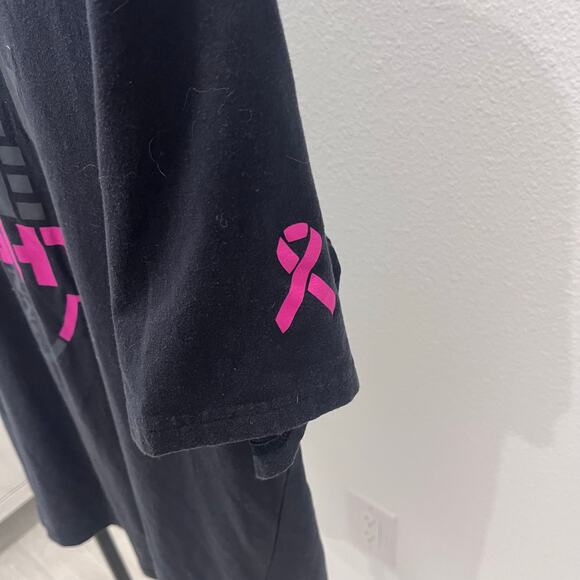 Under Armour Ignite The Fight Breast Cancer Awareness T-shirt ~ Men's LG - Picture 3 of 5